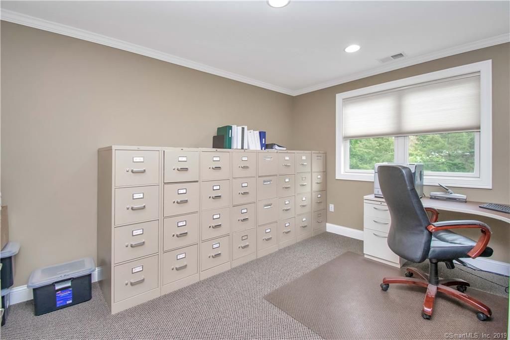 Suite 604 : 85 Felt Rd, South Windsor, CT, 06074